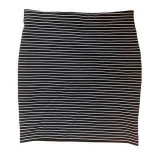 Melanie Lyne black and white striped skirt